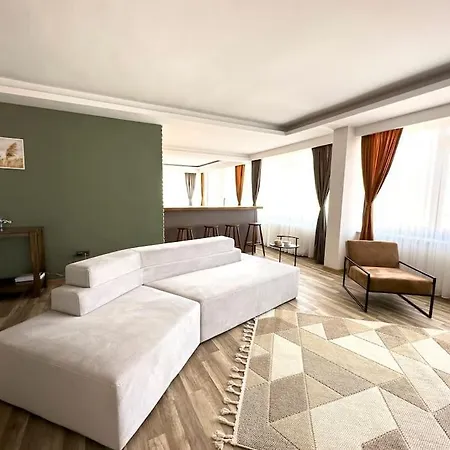 Apartment 112 -excellent View, Luxury, Bathtub,new Ren.